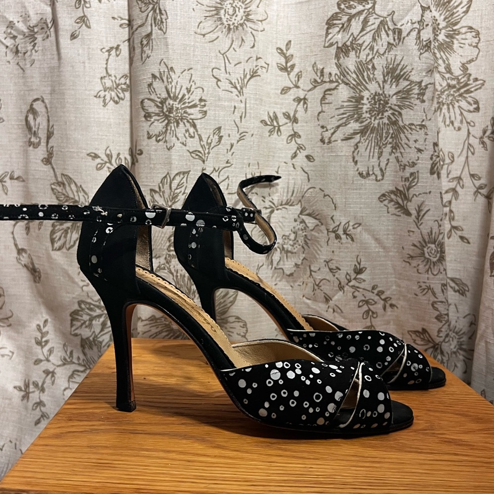 Neo-Tango Argentine Tango Shoes Vintage